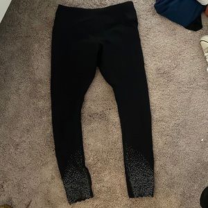 Lululemon size 6 leggings